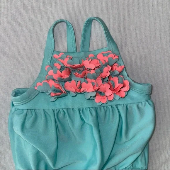 Cat & Jack one piece swimsuit 3-6 m - Picture 2 of 6